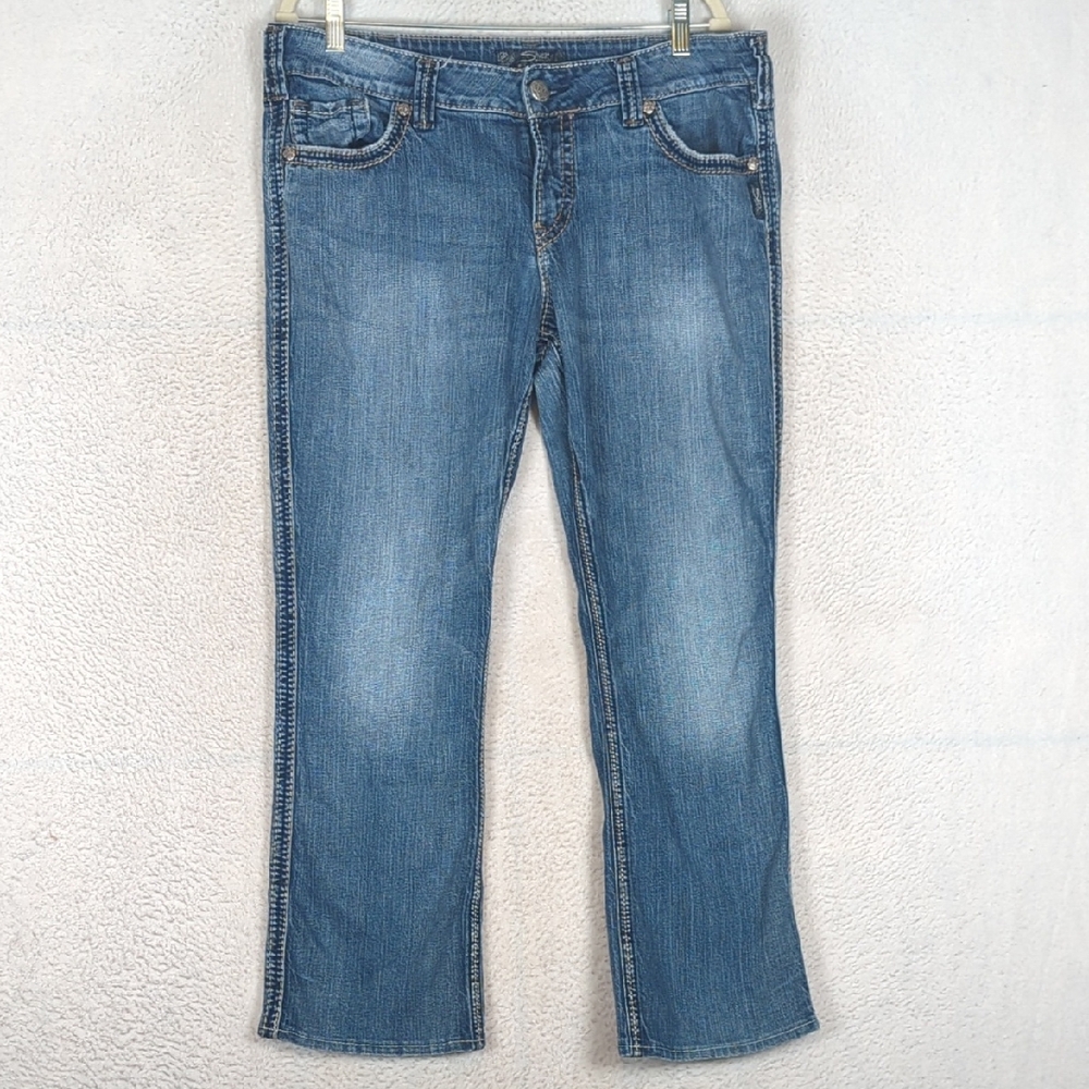 Silver McKenzie Women's Embroidered‎ Straight Leg Jeans Size 16